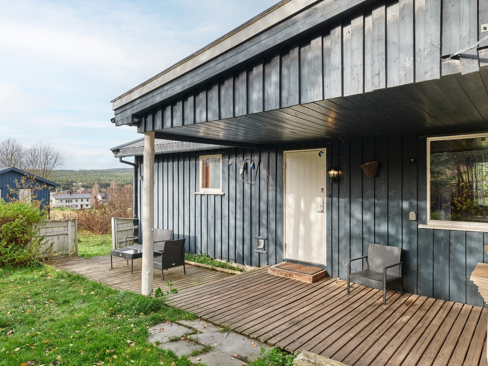 Inngangsparti. Galleribilde