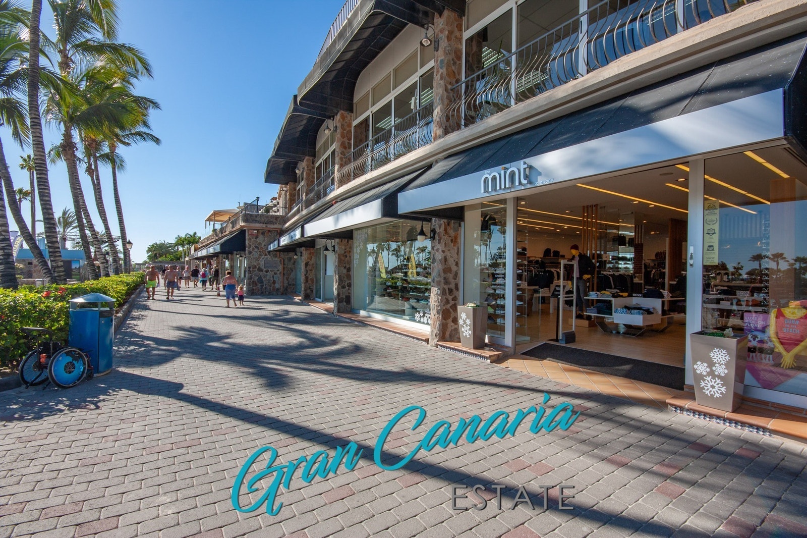 Promenaden mot Anfi like utenfor anlegget Galleribilde