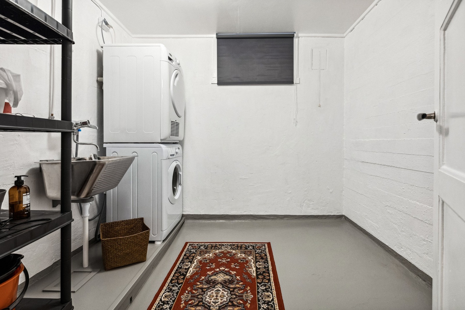 Vaskerom i kjeller. Galleribilde