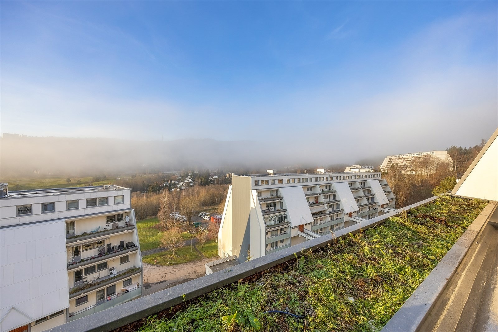 Denne balkongen er vendt mot nordvestlige solforhold Galleribilde