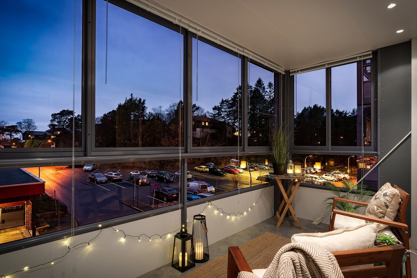 - Leiligheten byr på en nydelig innglasset altan på 7,8 m², som kan benyttes i alle årstider! - Galleribilde