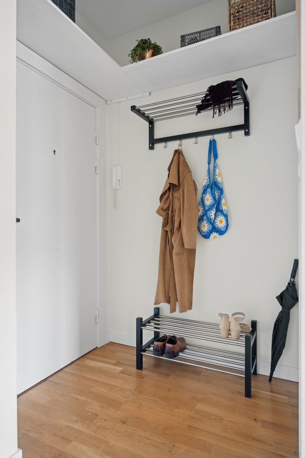 Velkommen inn til det som kan bli ditt neste hjem i Olaf Schous vei 3! Galleribilde
