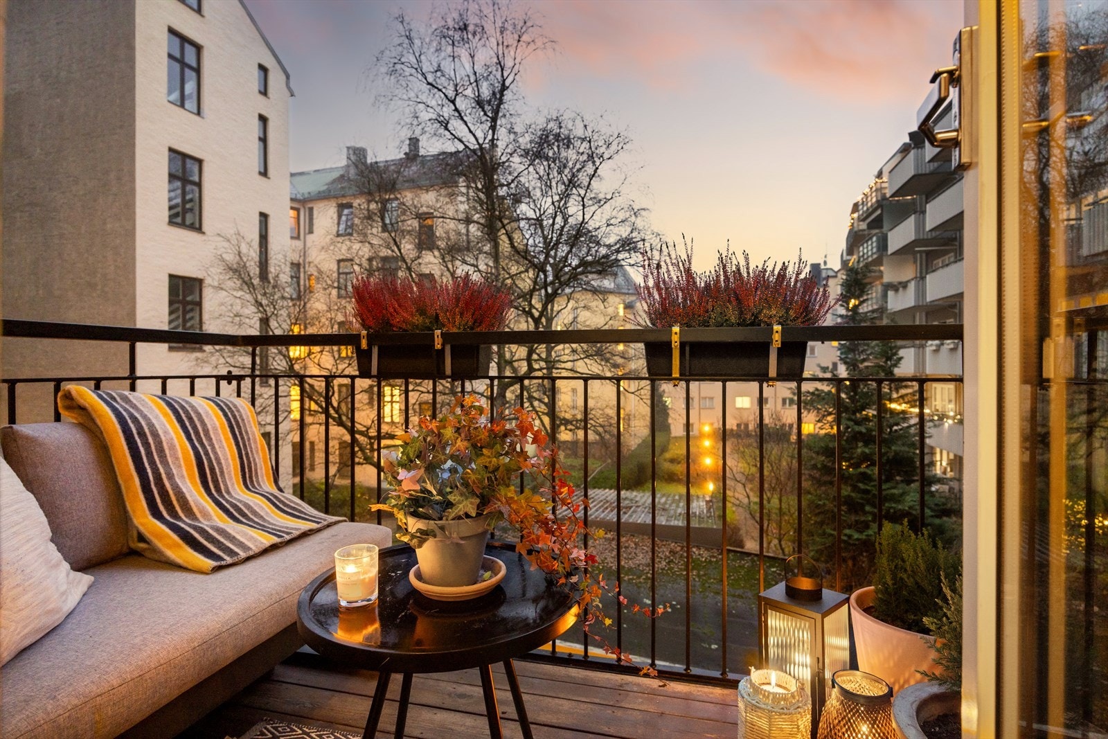 Kveldsbilde. Galleribilde