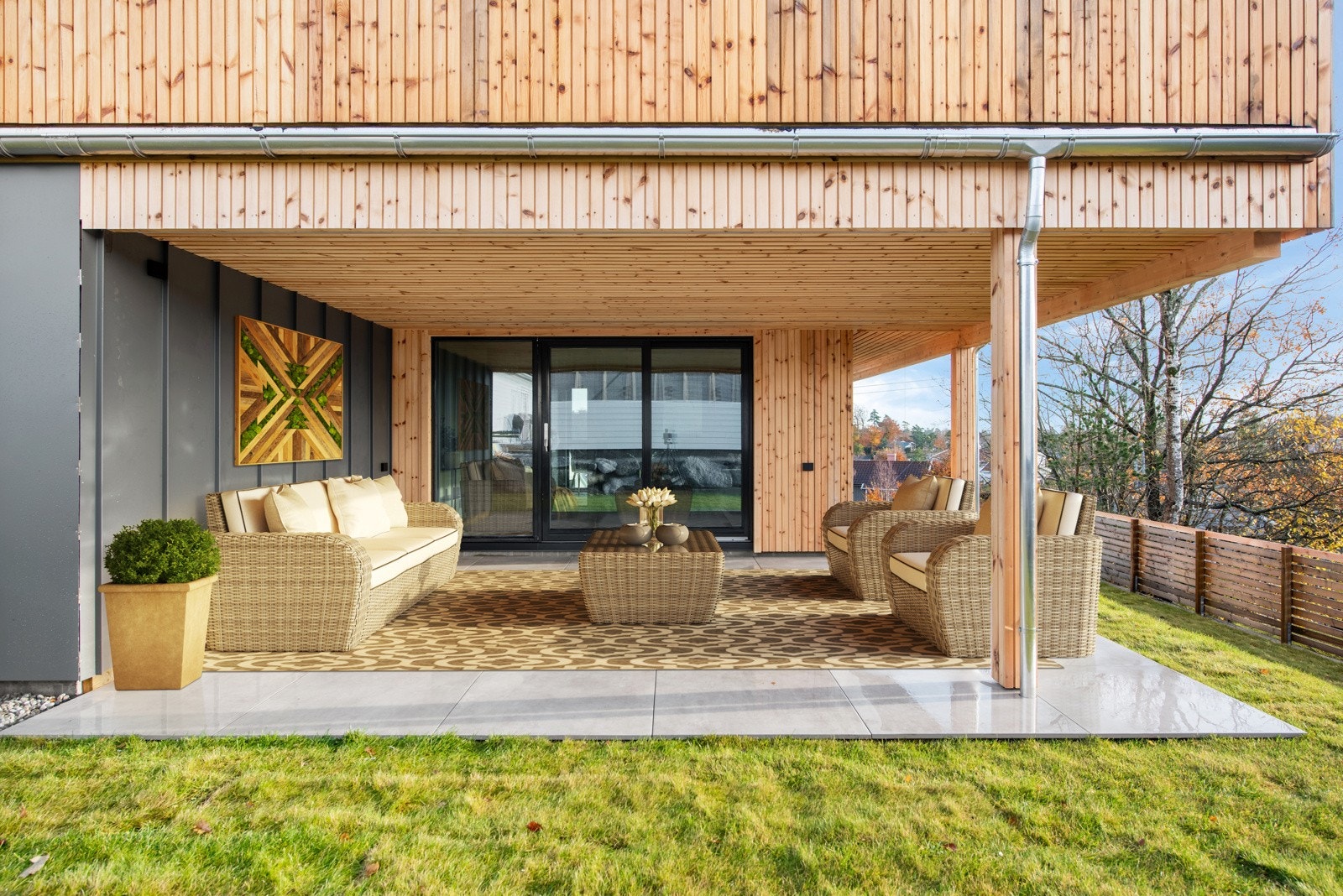 Fra stuen i 1.etasje er det direkte utgang til en terrasse på ca. 20 kvm (digitalt stylet) Galleribilde