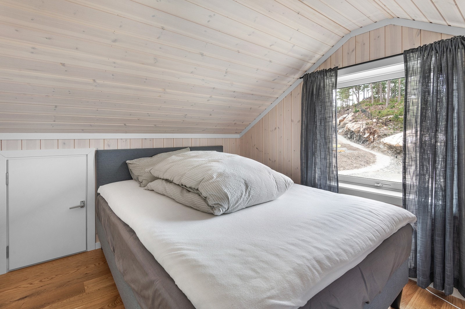 Fra ferdig hytte oppført for kunde Galleribilde