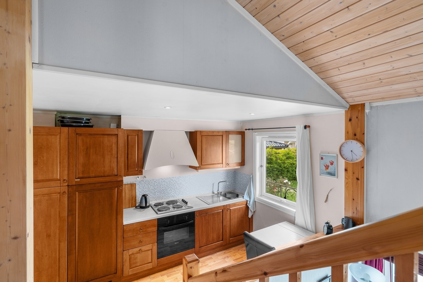 Videre er det trapp opp til en hems. Galleribilde