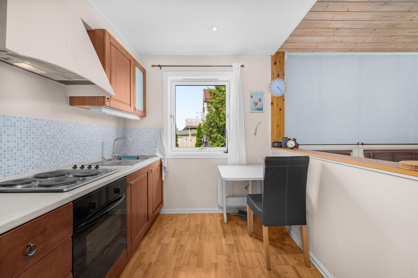 Her har du også plass til et lite spisebord. Galleribilde