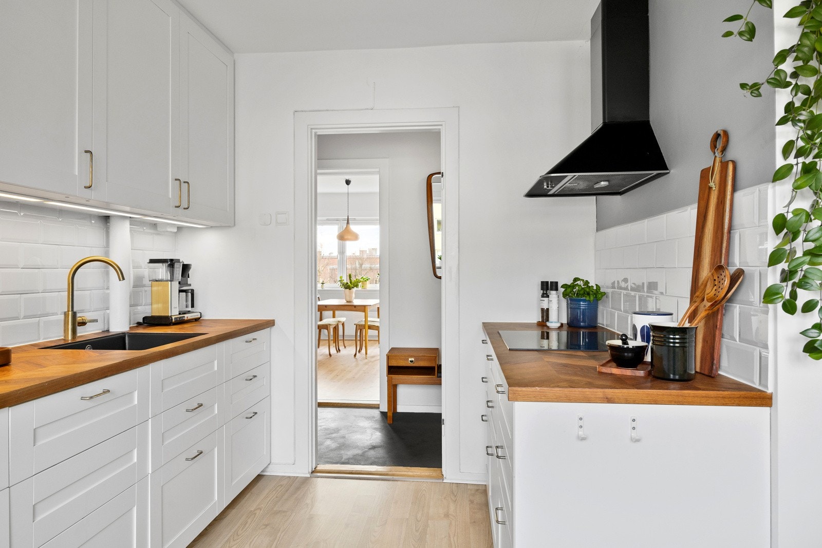 Har du spørsmål om leiligheten? Ta kontakt med megler i dag. Galleribilde