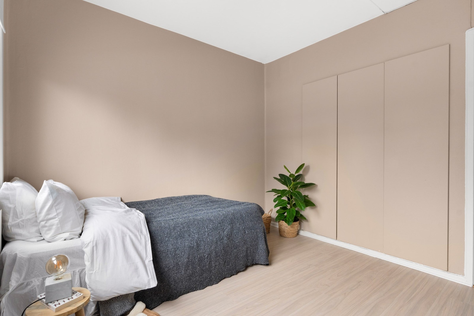 Soverom II passer ypperlig som både barnerom, gjesterom evt hjemmekontor. Galleribilde