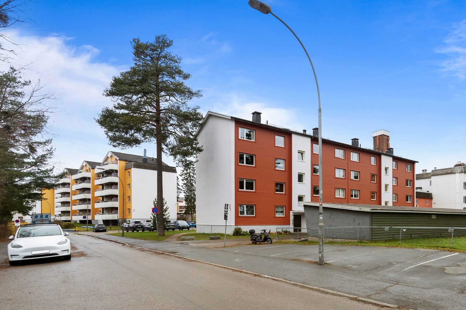 Blokkens fasade. Galleribilde