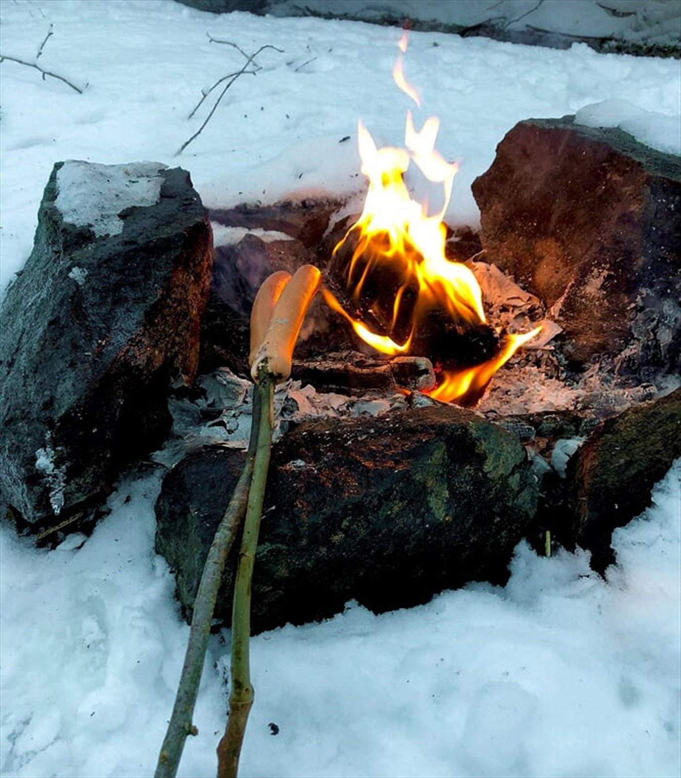 Ta med din(e) kjære på båltur i marka en fin vinterdag? Galleribilde