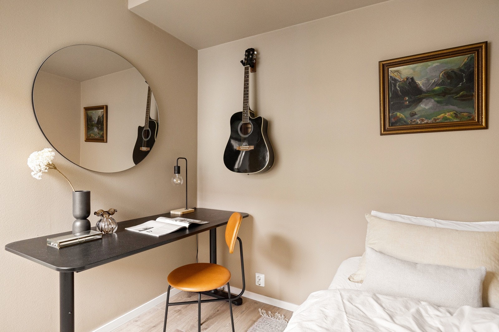 Rommet egner seg perfekt som et gjesterom, kontor, barnerom eller annet etter eget ønske. Galleribilde