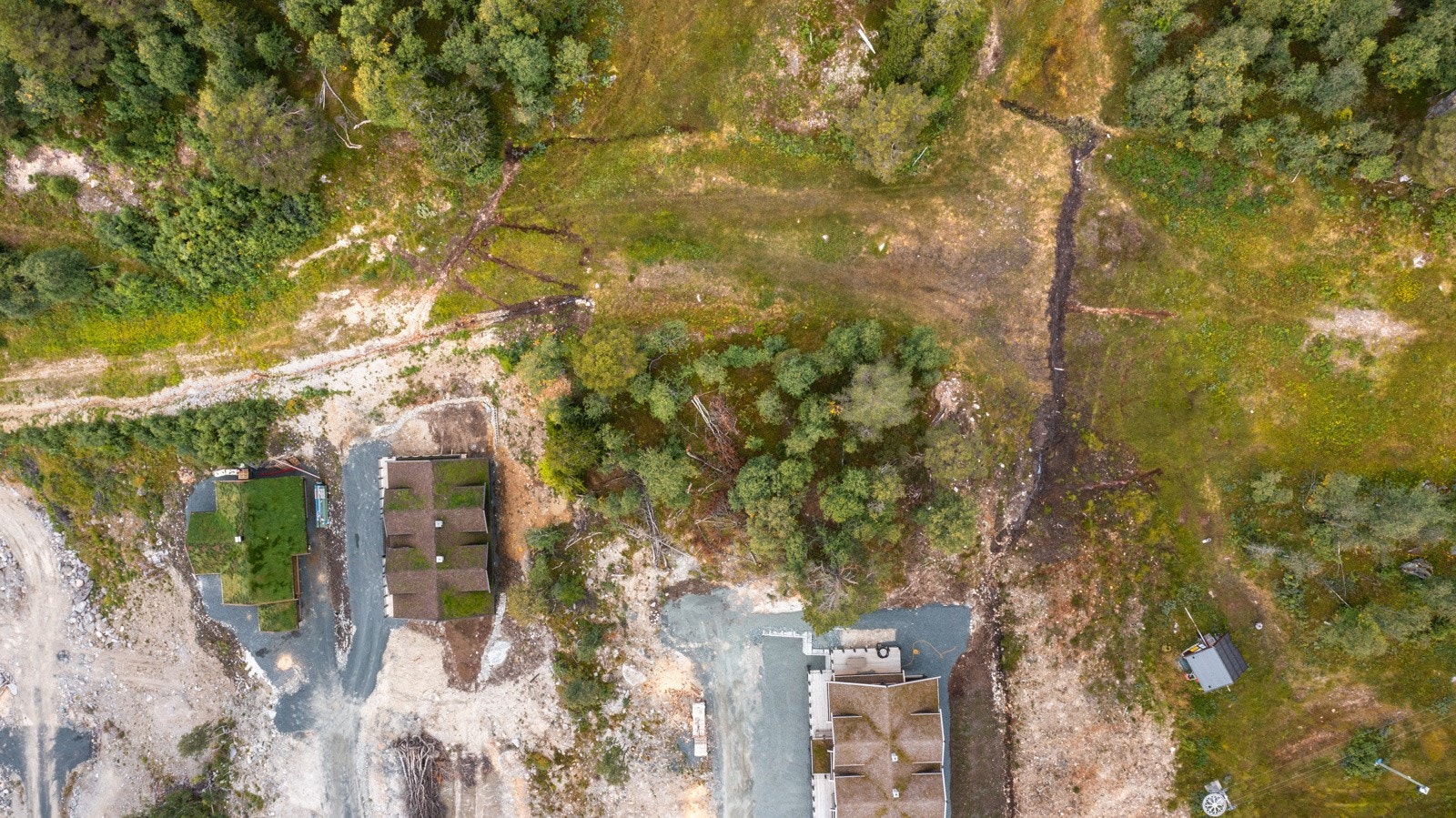 Tomten sett ovenfra. Galleribilde