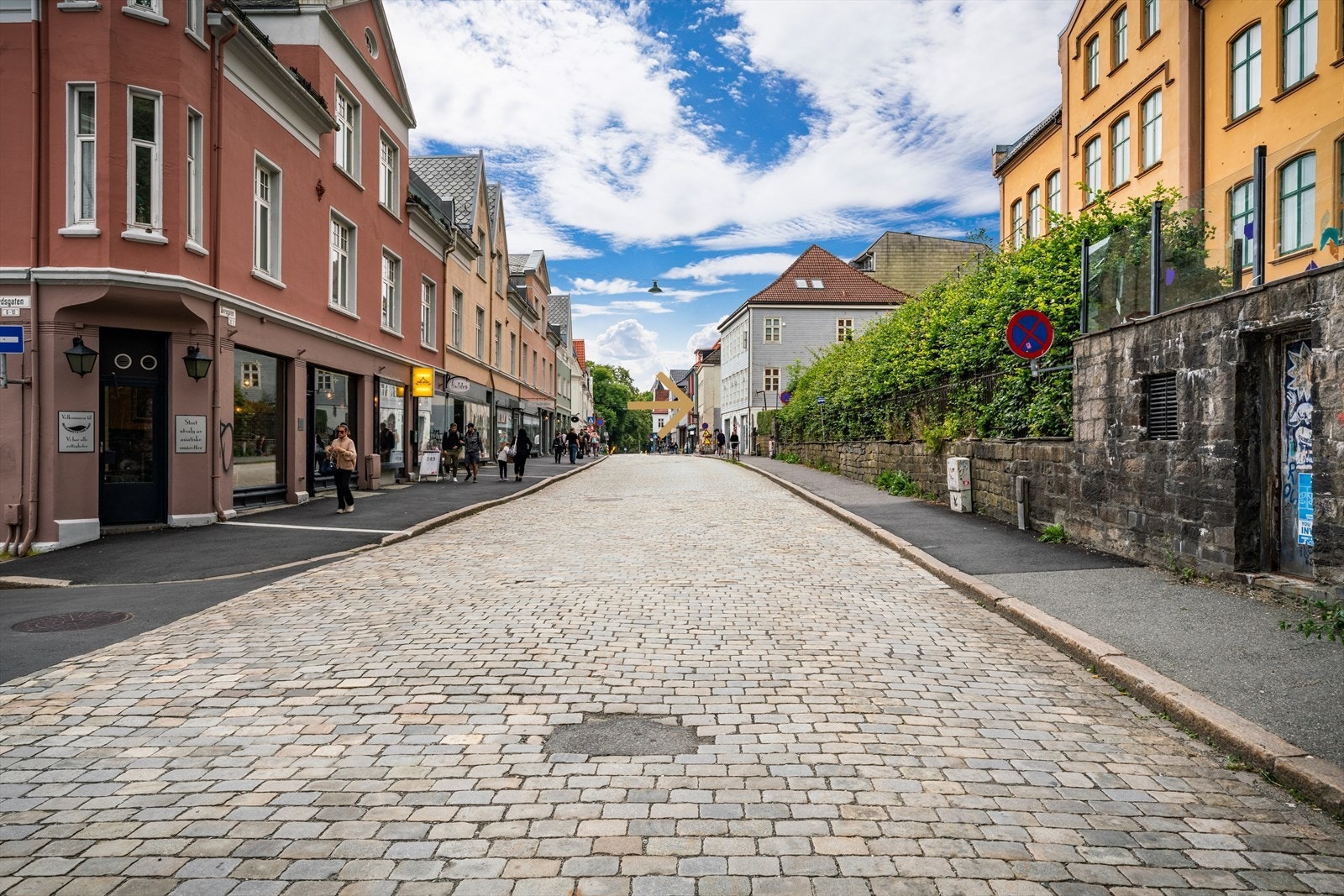 - Bor du i Øvregaten, har du nærhet til alt Bergen Sentrum har å by på! - Galleribilde