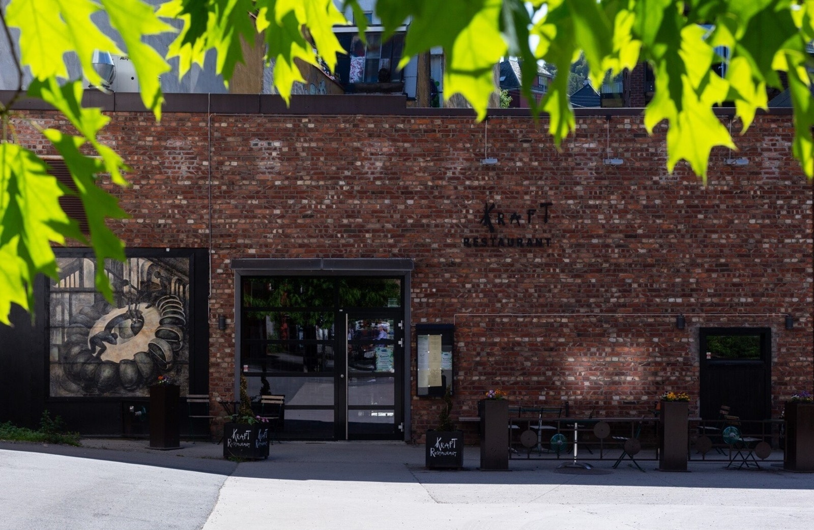 Restauranten Kraft ligger i Kvænerbyen og er et populært sted å spise middag! Galleribilde