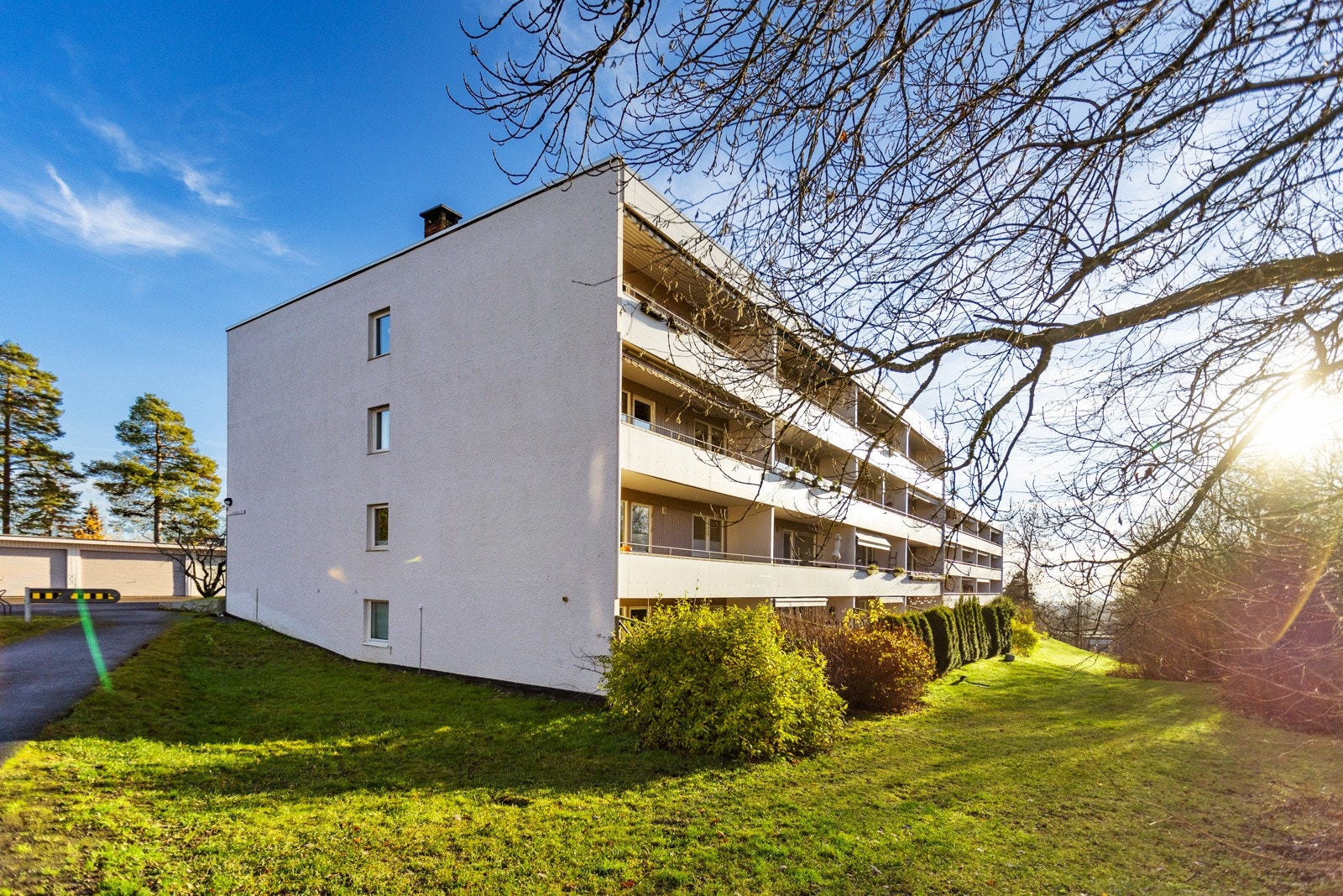 Leiligheten har en ettertraktet beliggenhet, med umiddelbar nærhet til et bredt spekter av fasiliteter Galleribilde