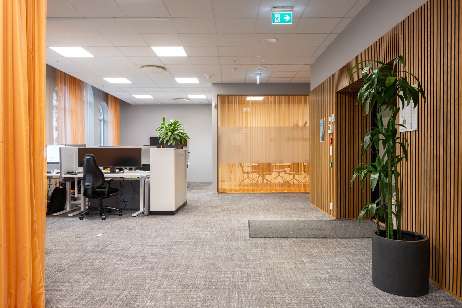 Ledig areal i 2 etasje. Etasjen ble totalrehabilitert i 2022. Galleribilde