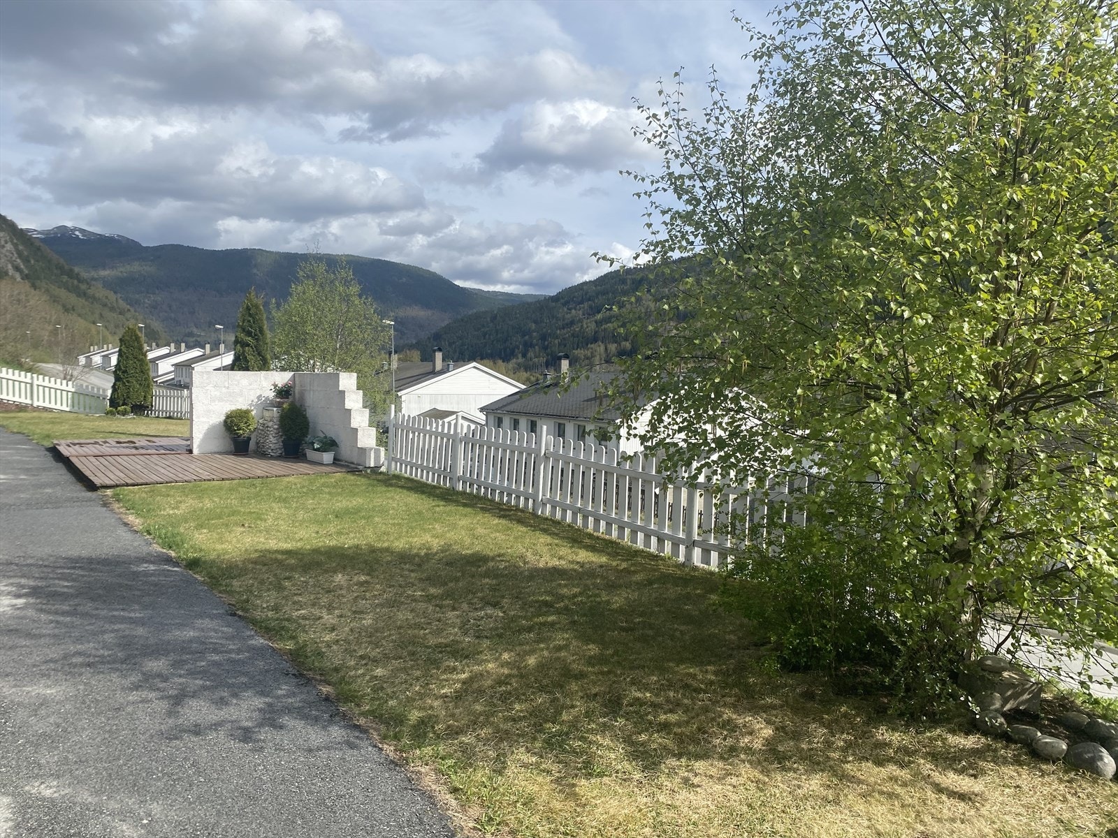 Lun og skjermet krok. Galleribilde