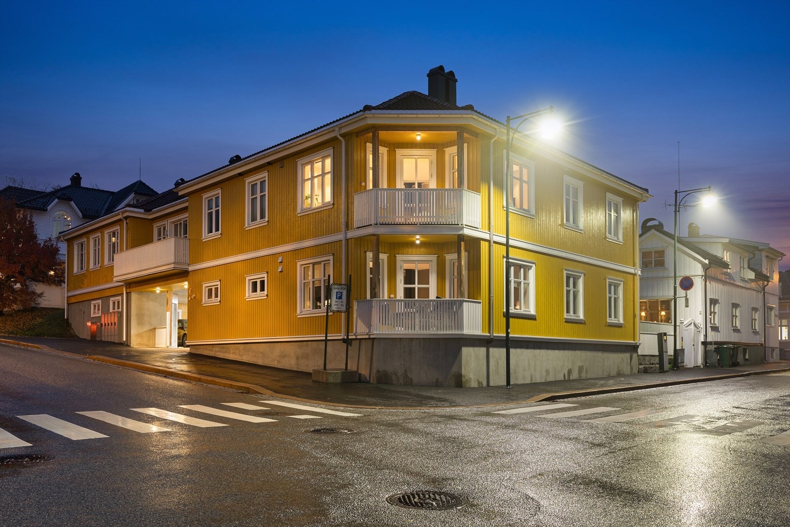 Dette er en moderne topp- og hjørneleilighet fra 2018 med sentral beliggenhet Galleribilde