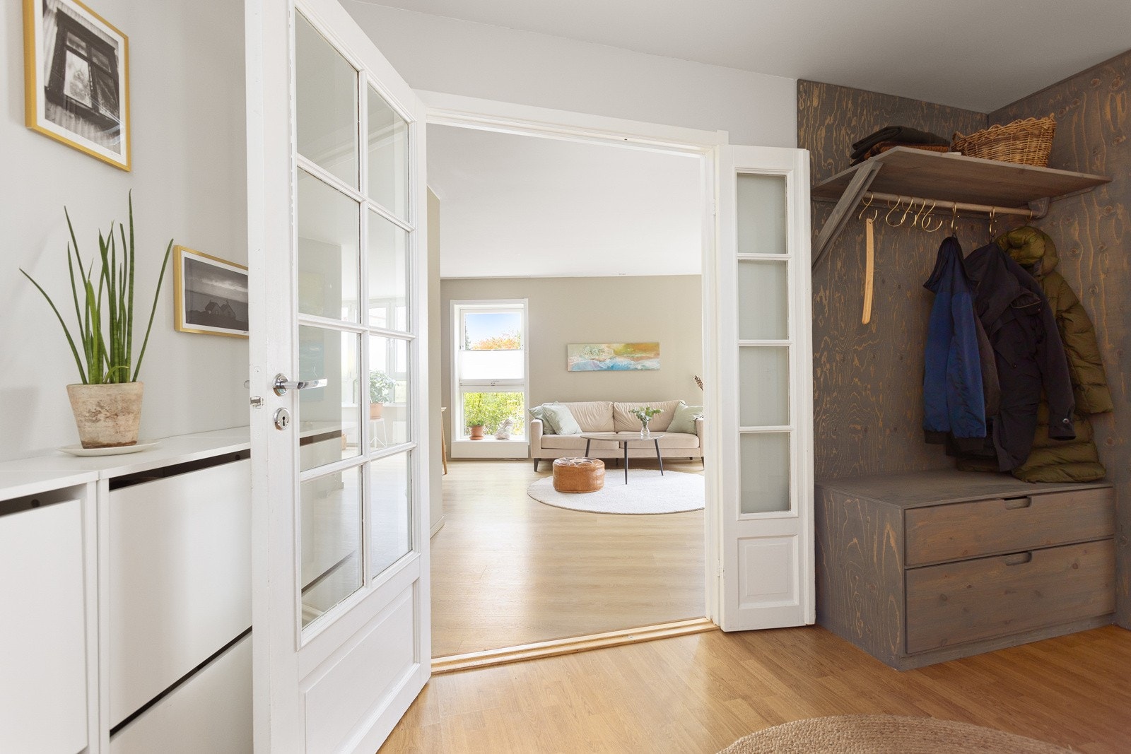 Lekker dobbeldør inn til stuen! Galleribilde