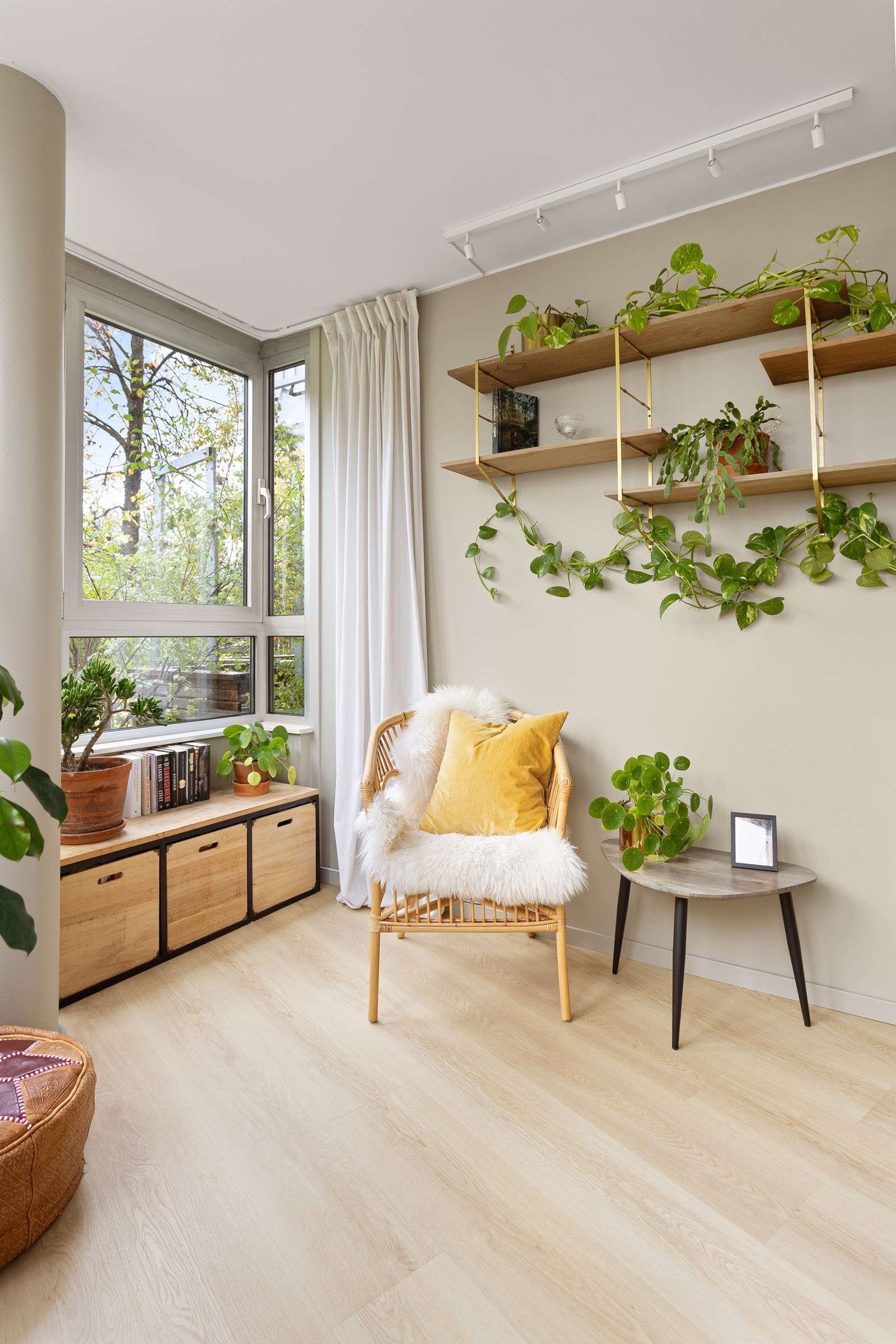 Her får du en kjempefin plass til diverse sittegruppe eller lesekrok. Galleribilde