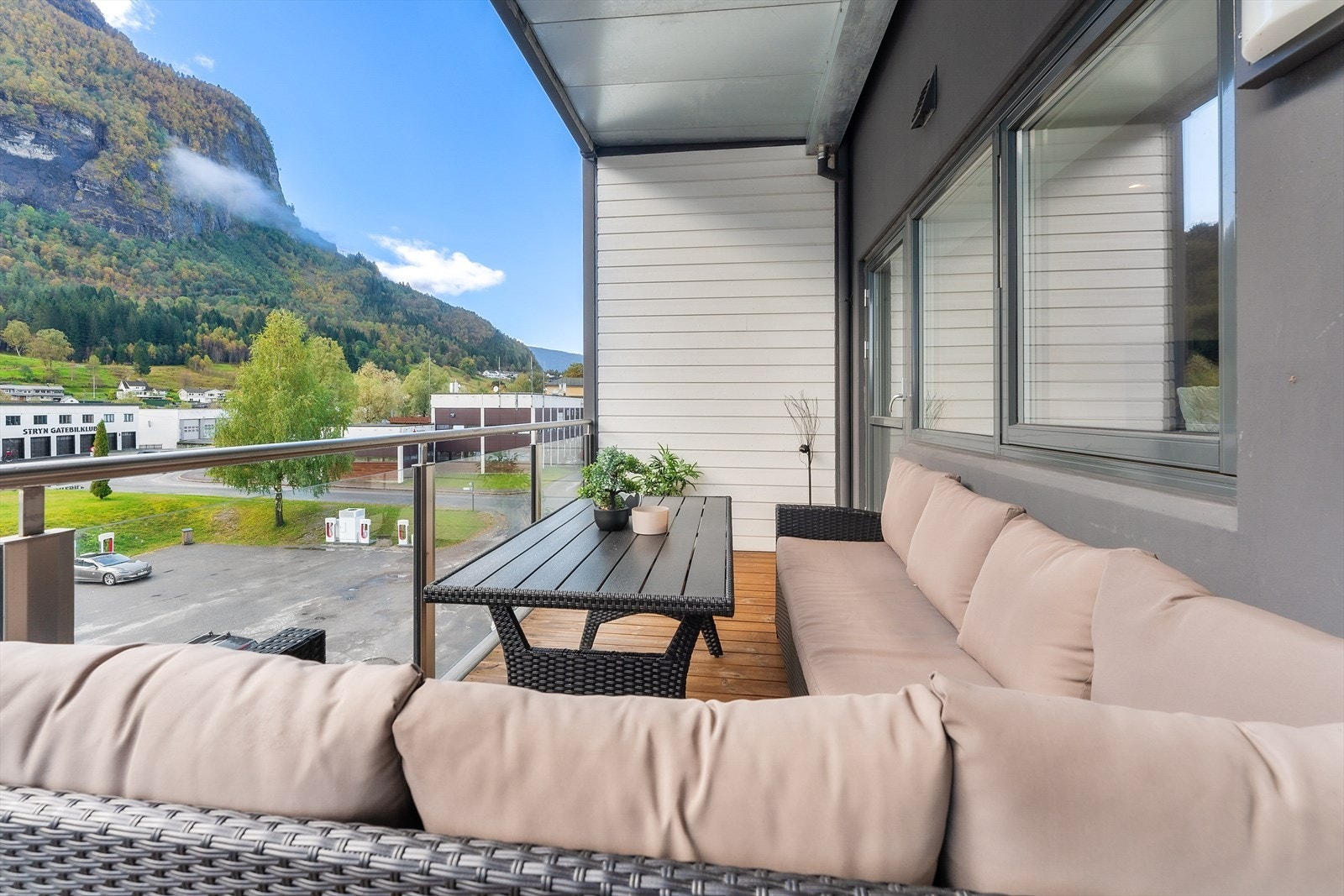 Overbygd del av veranda Galleribilde