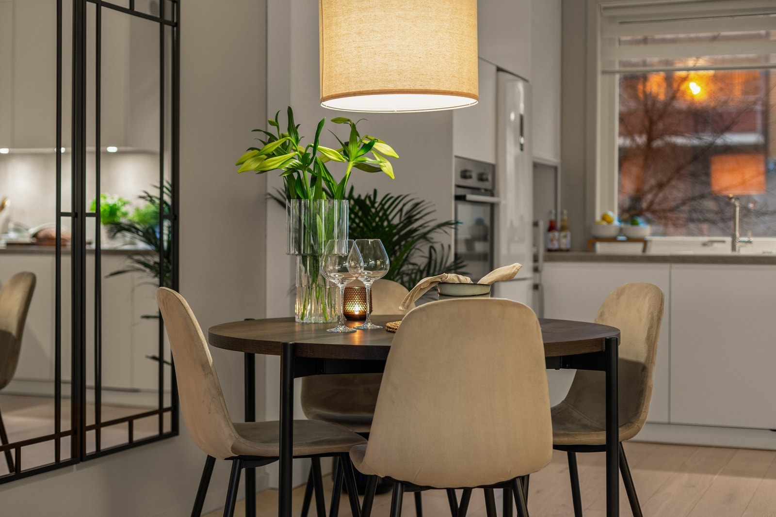 Her kan du samle både venner og familie til små og store anledninger rundt spisebordet Galleribilde