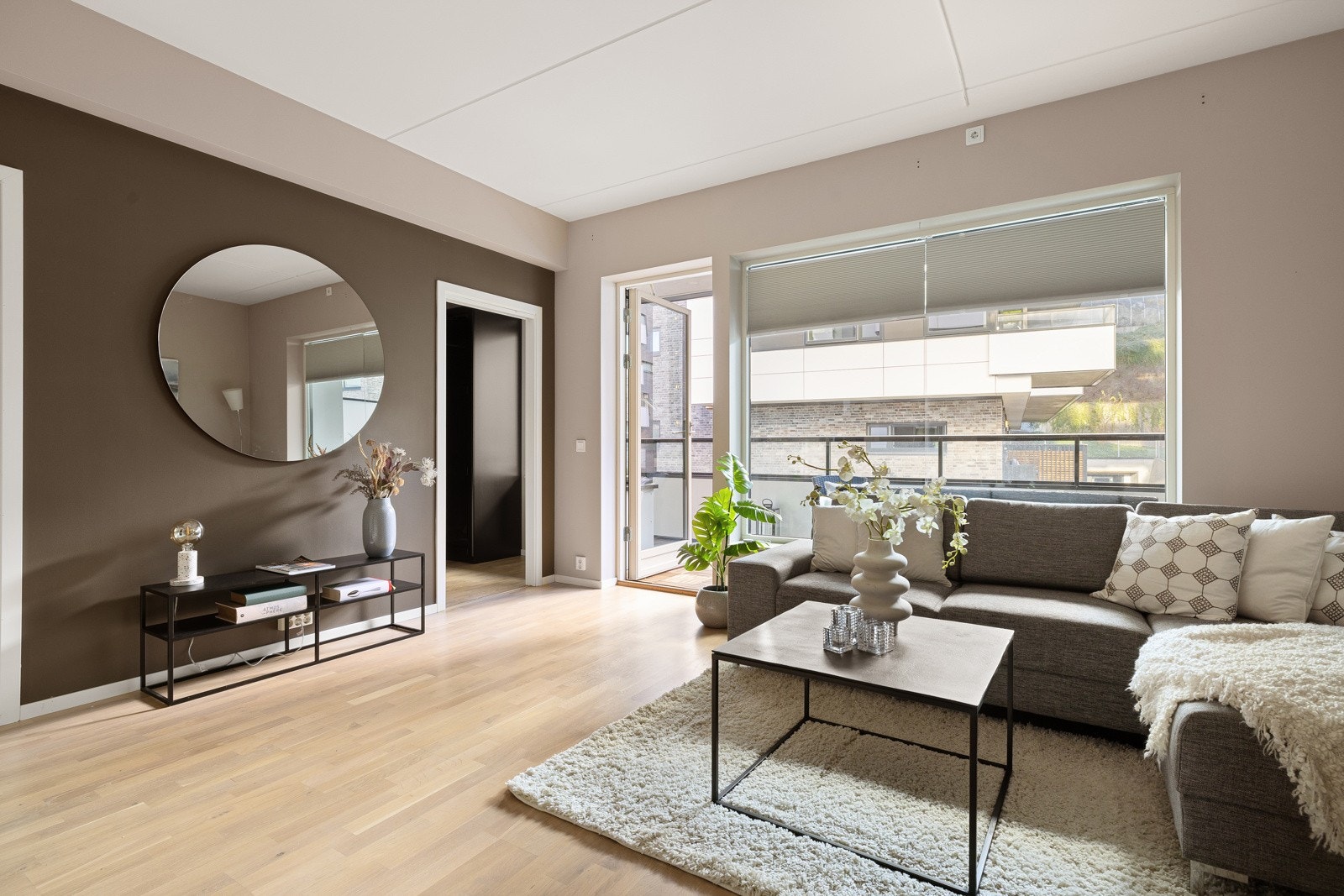 Velkommen til Freserveien 41, presentert av Schala & Partners! Galleribilde