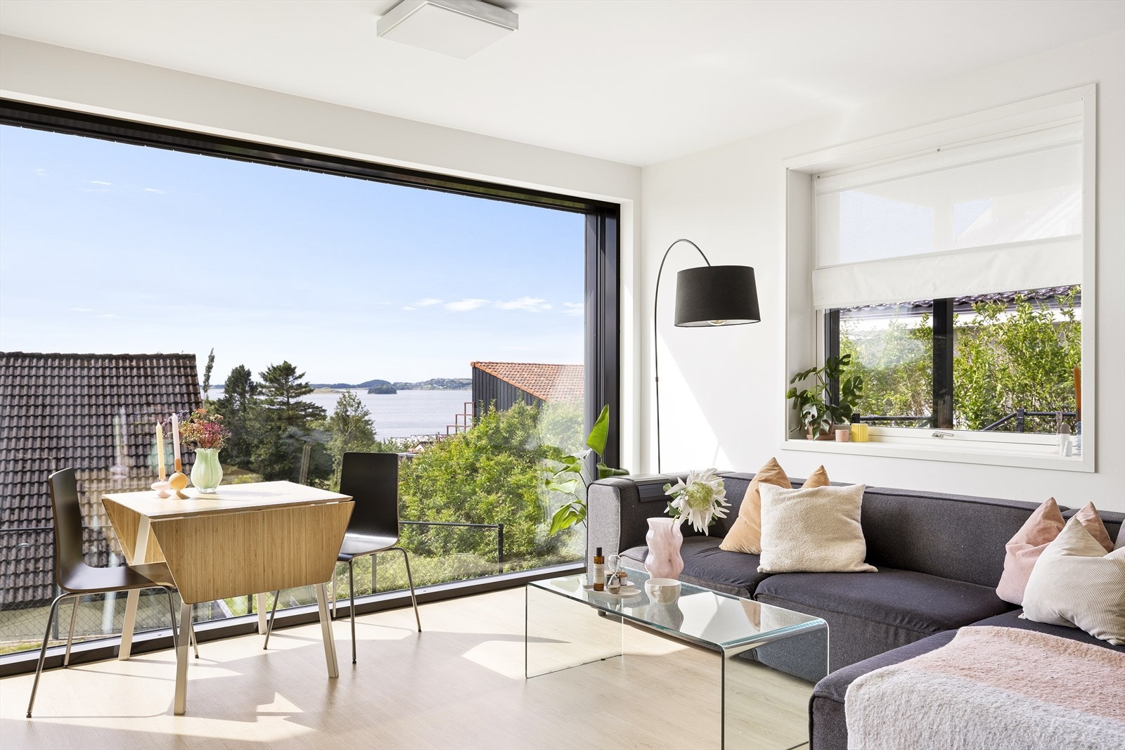 Også fra utleiedel har man utsikt til
Hafrsfjord Galleribilde