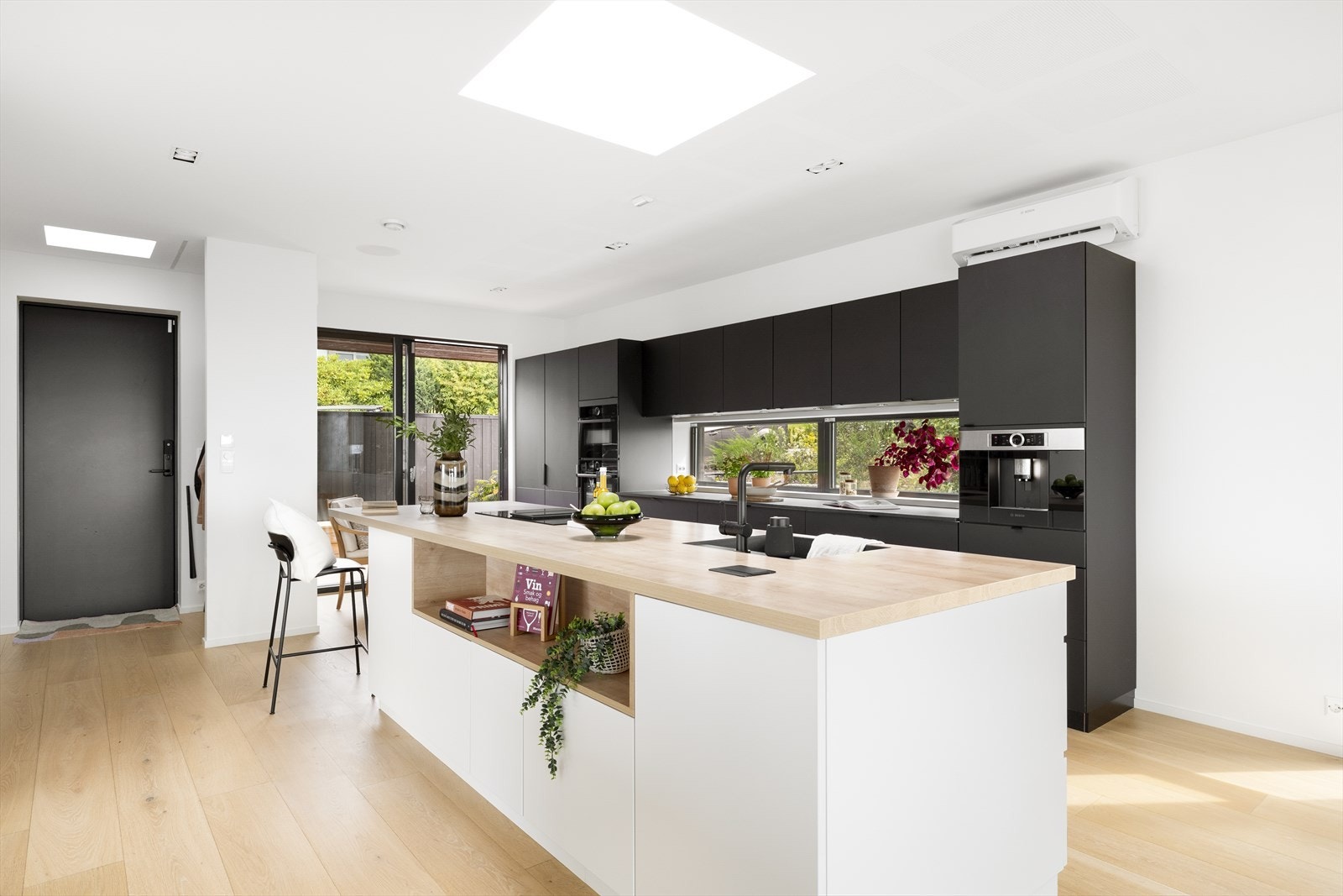 Praktisk kjøkkenøy Galleribilde