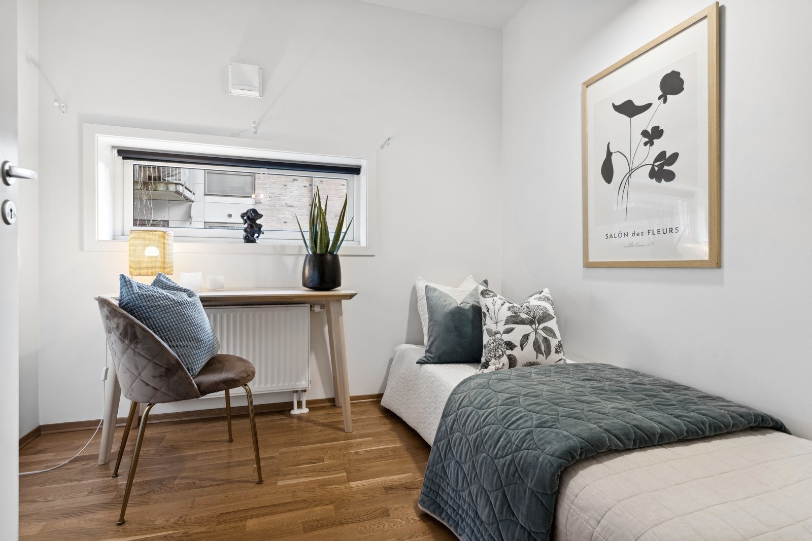 Soverom 2 passer utmerket til gjesterom/ kontor/ barnerom Galleribilde