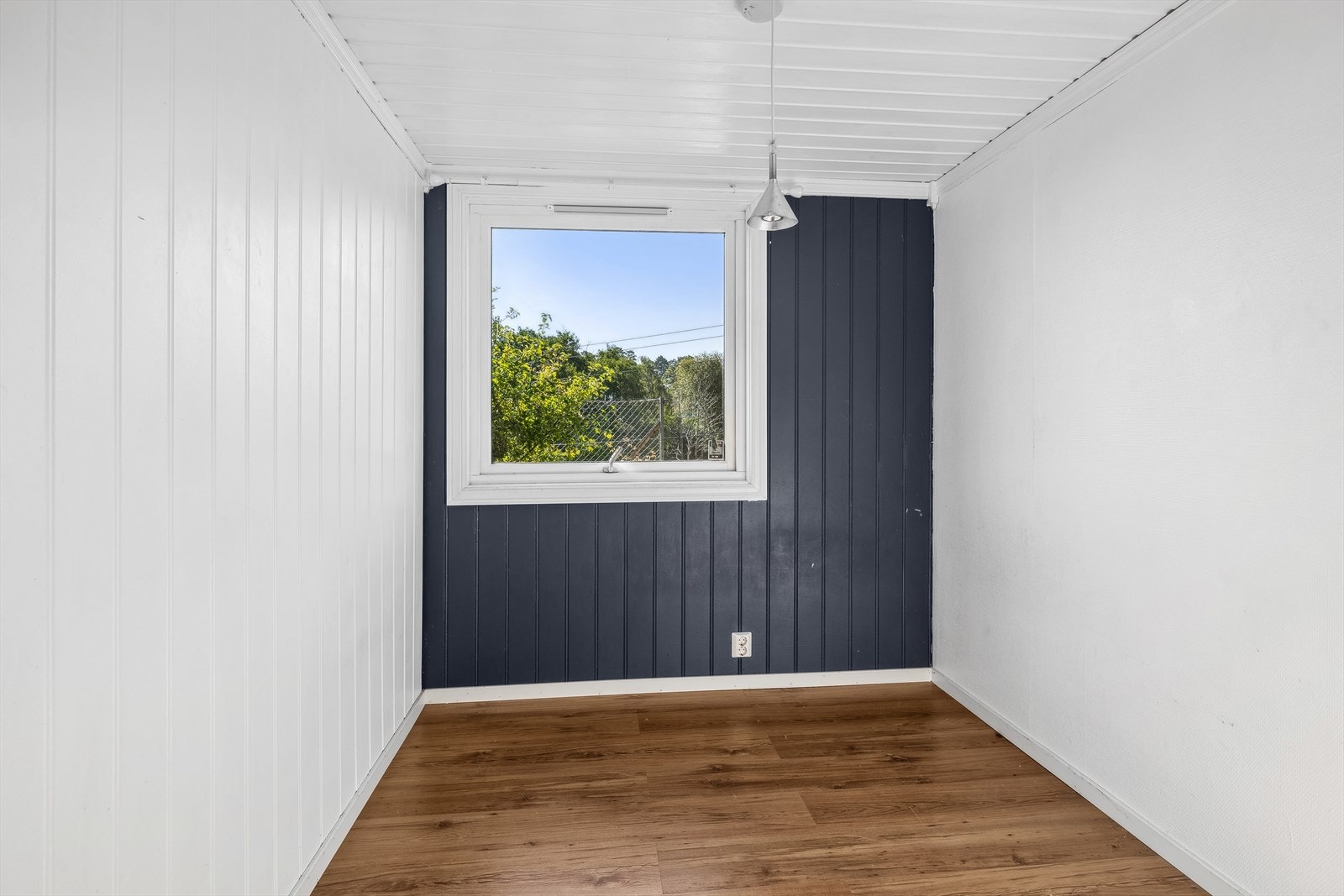 Soverom 3 av 4 i underetasjen Galleribilde