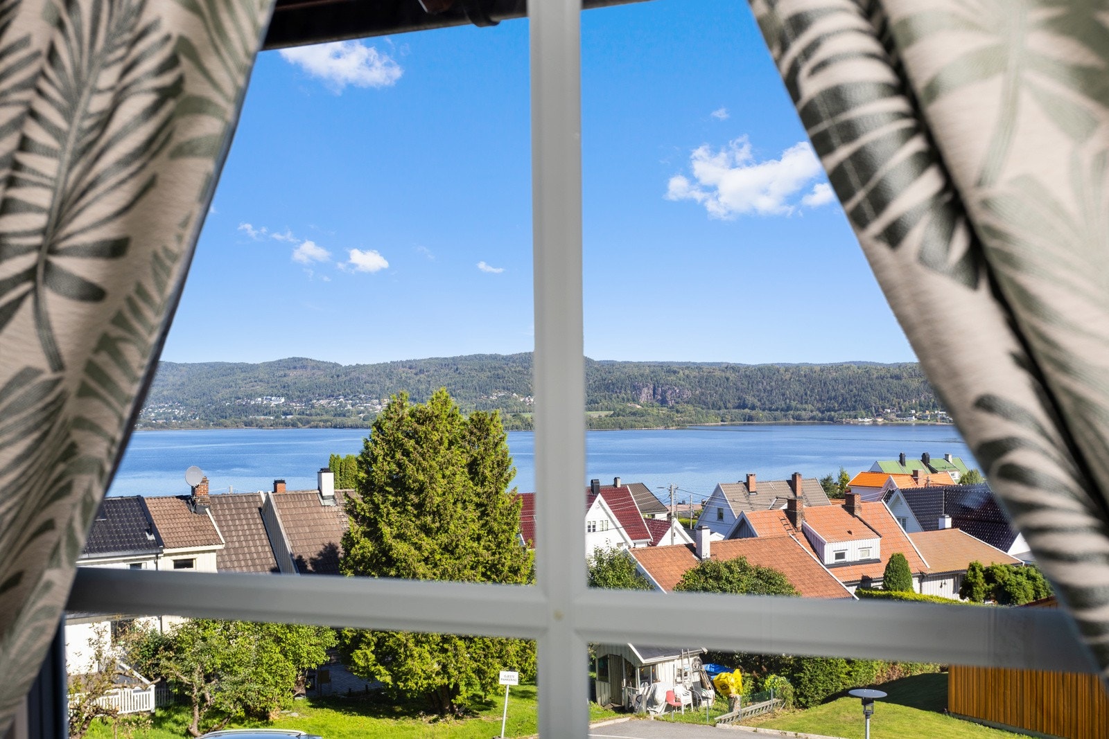 Utsikt. Galleribilde