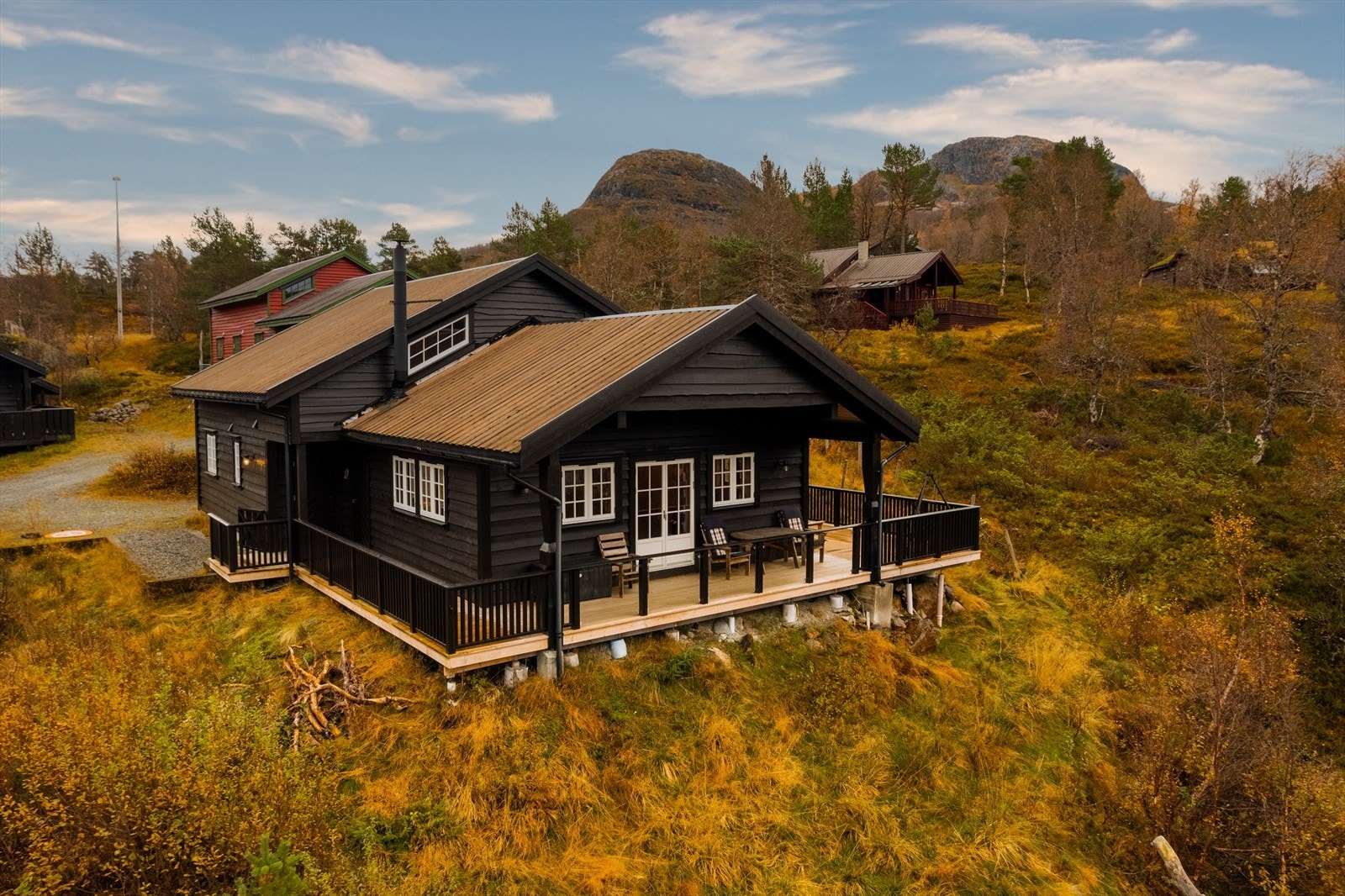 Velkommen til Blåsjøvegen 33 - Presentert av Eiendomsmegler Vest v/ Mathias Engrønningen. Galleribilde