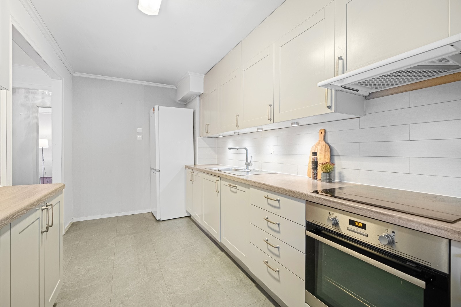 - Hvitevarene som er integrert vil medfølge handelen - Galleribilde