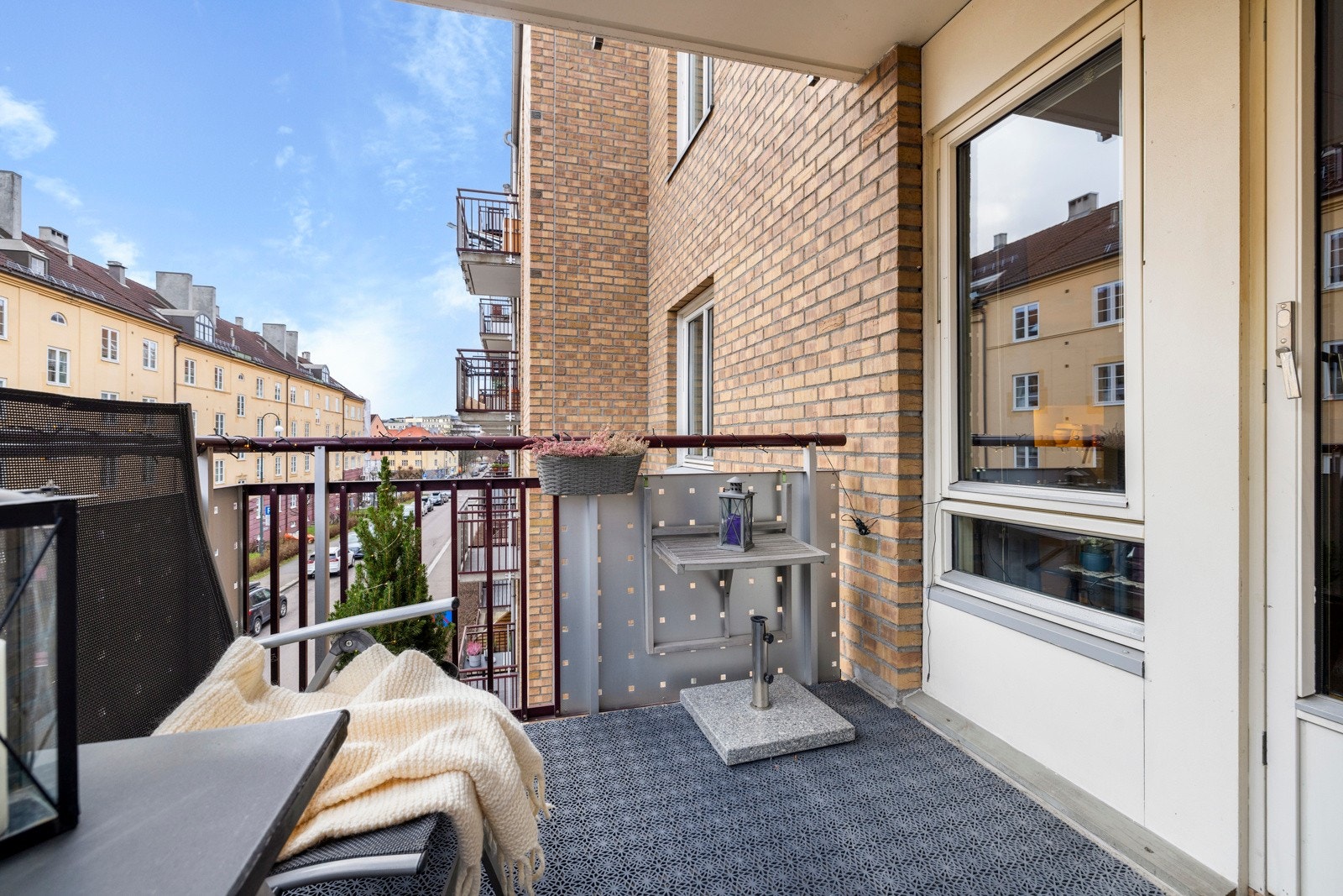 Balkong på 6 kvm. Galleribilde