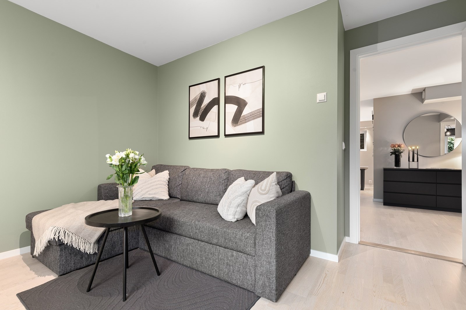 Soverom 2 passer ypperlig som et gjesterom/kontor eller barnerom Galleribilde