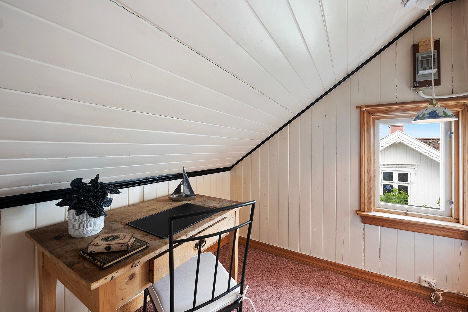 Kontor i andre etasje. Galleribilde