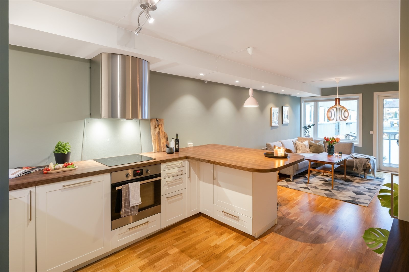 Det er ingen forkjøpsrett i borettslaget. De har også IN-ordning og er medlem av sikringsfond. Galleribilde