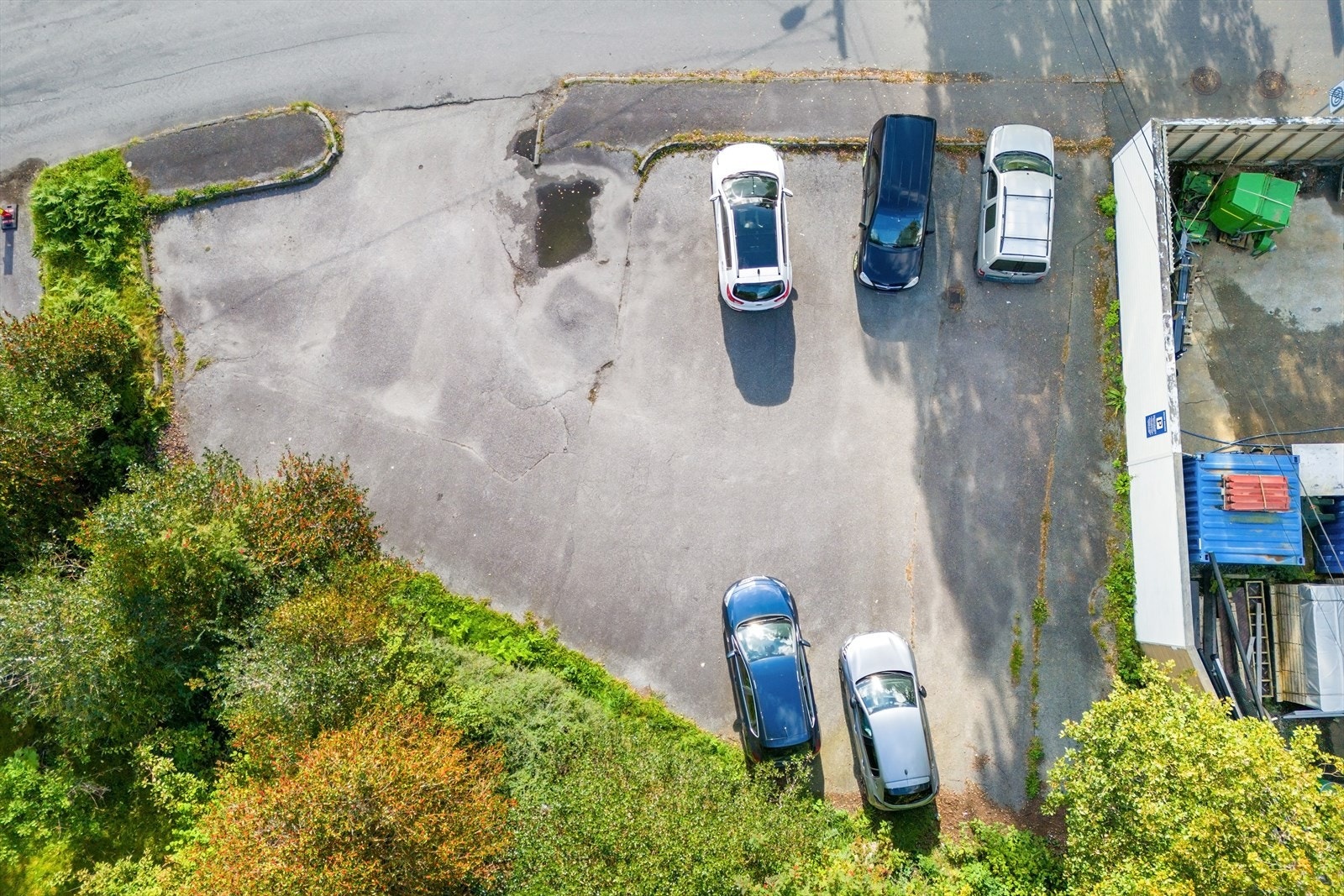 Fellesparkeringsplass for borettslaget Galleribilde