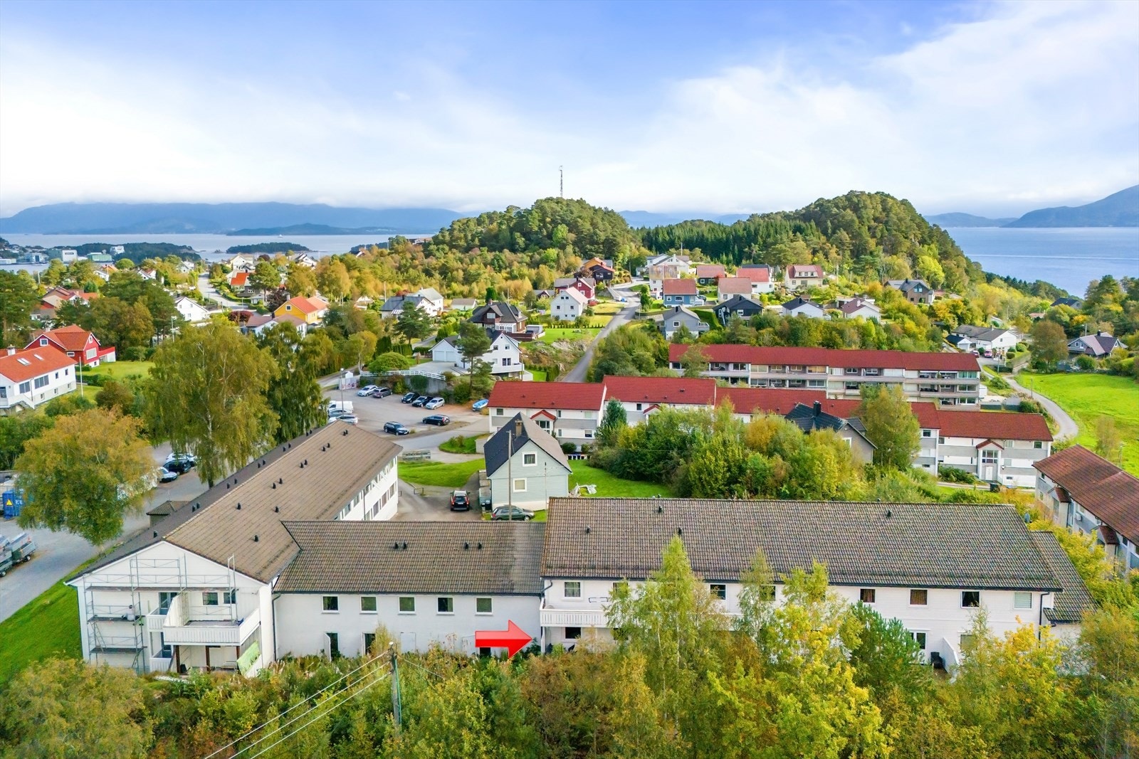 Hybelleiligheten ligger i byggets 1 etasje Galleribilde