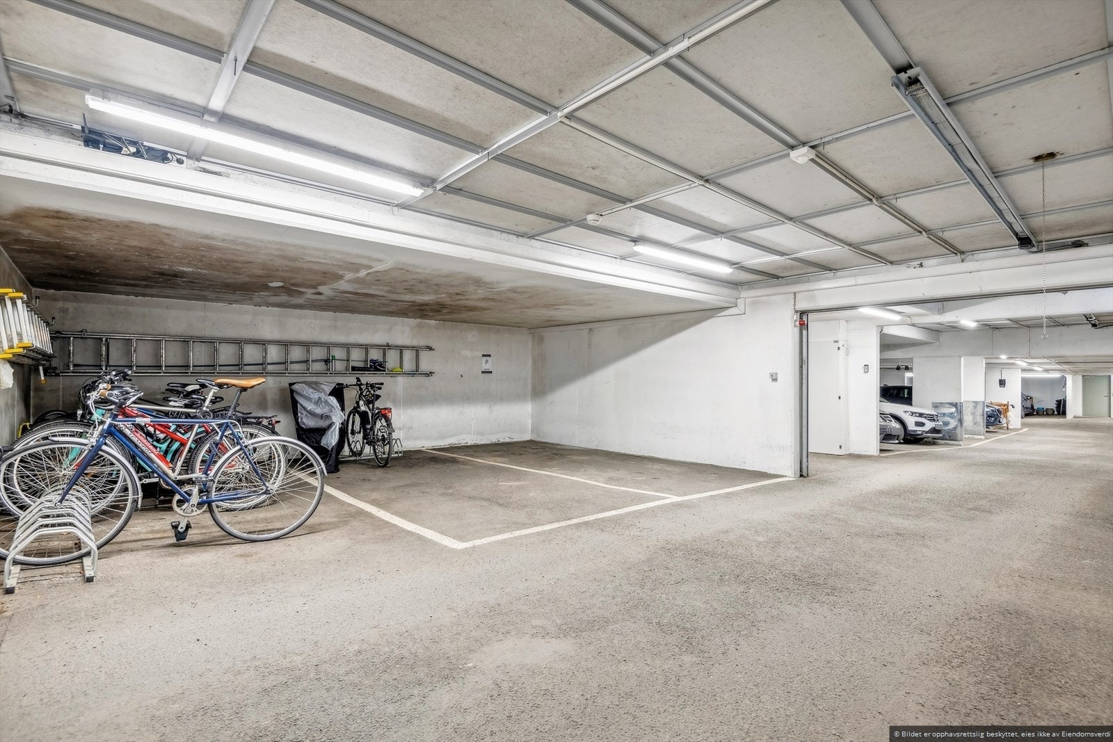 Parkeringsplass Galleribilde