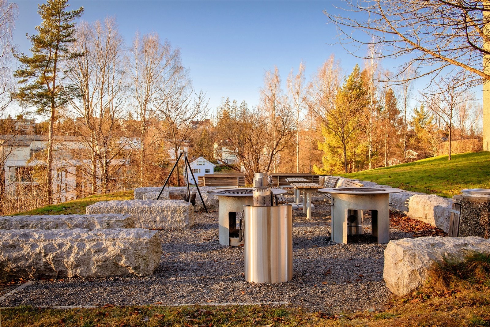 Flott grillplass for hyggelige sammenkomster med familie og venner. Galleribilde