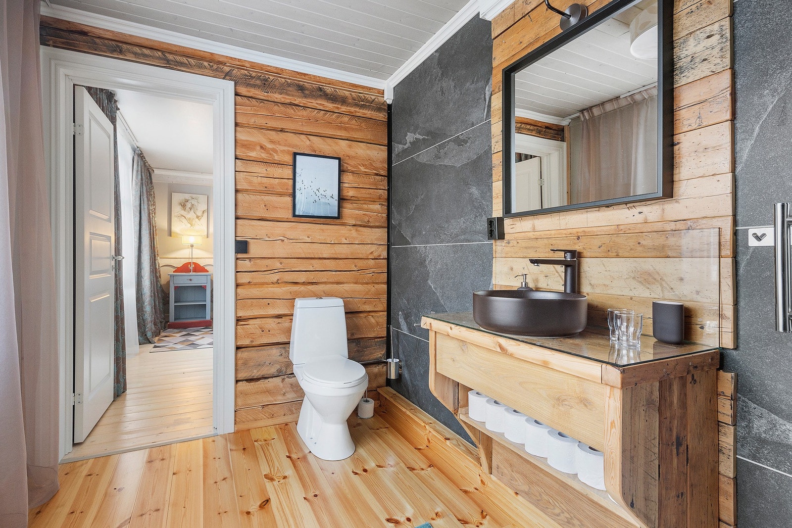 Begge badene er på 7 kvm Galleribilde