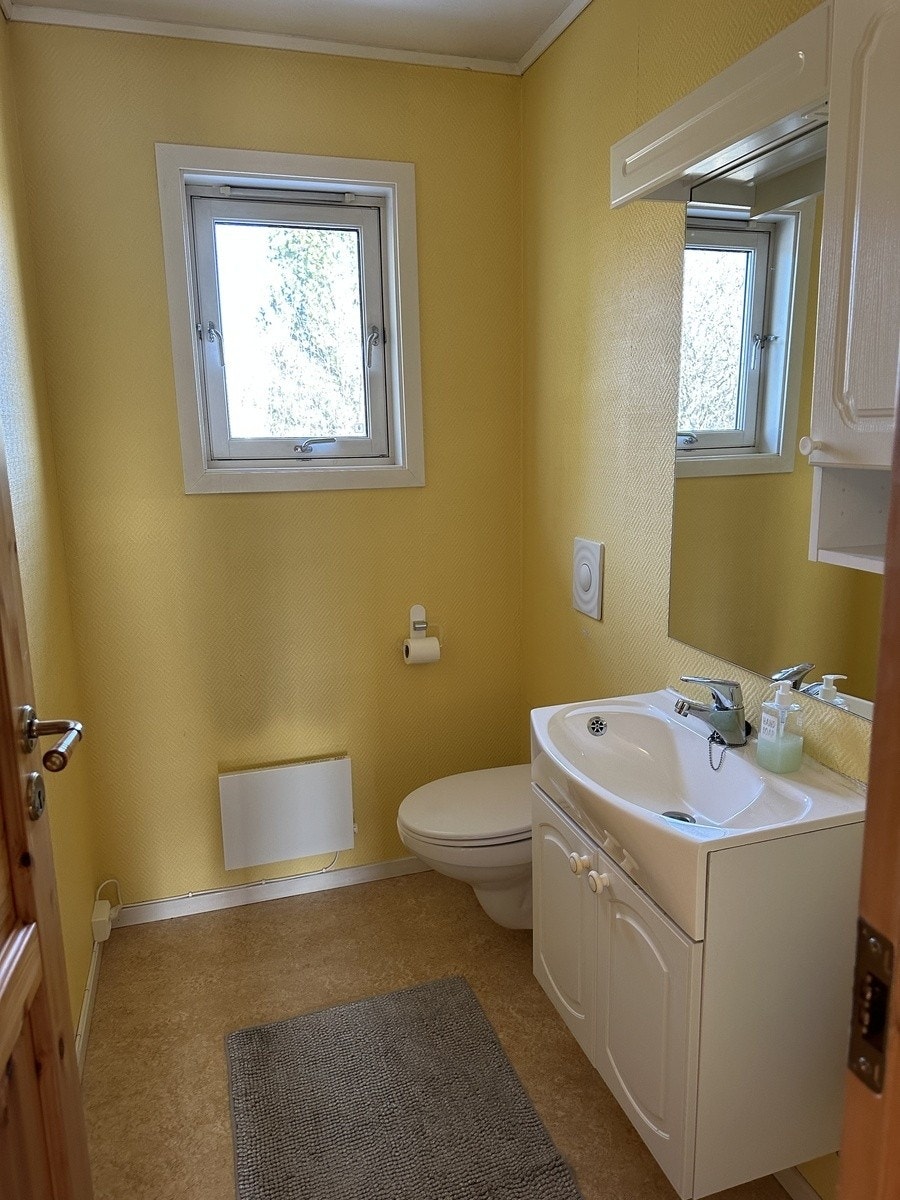 Ekstra toalettrom. Galleribilde