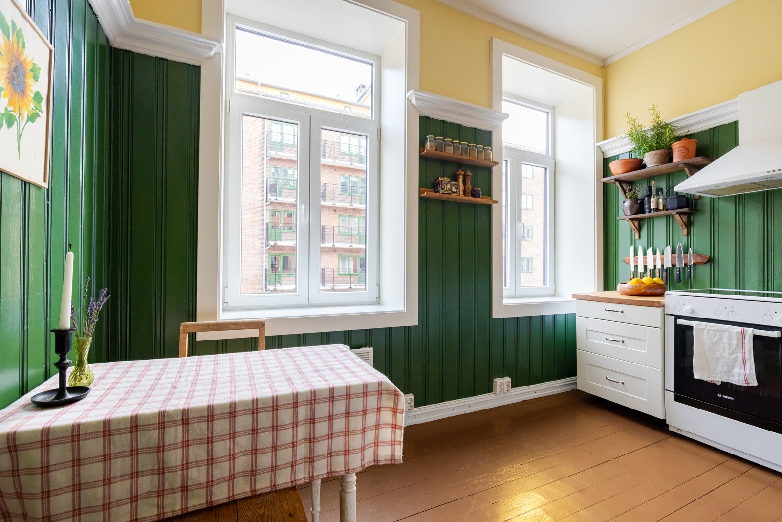 Det er rikelig med innslipp av naturlig lys. Galleribilde