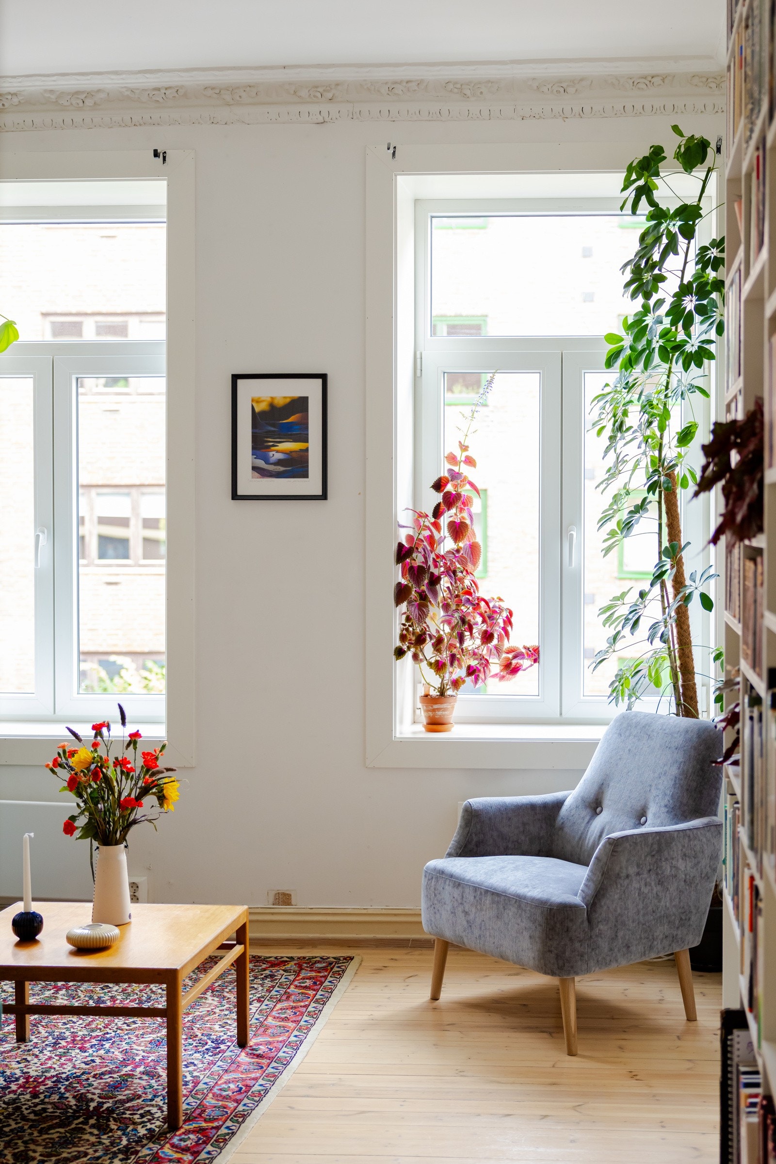 Leiligheten har god takhøyde (opptil 2,90m). Galleribilde