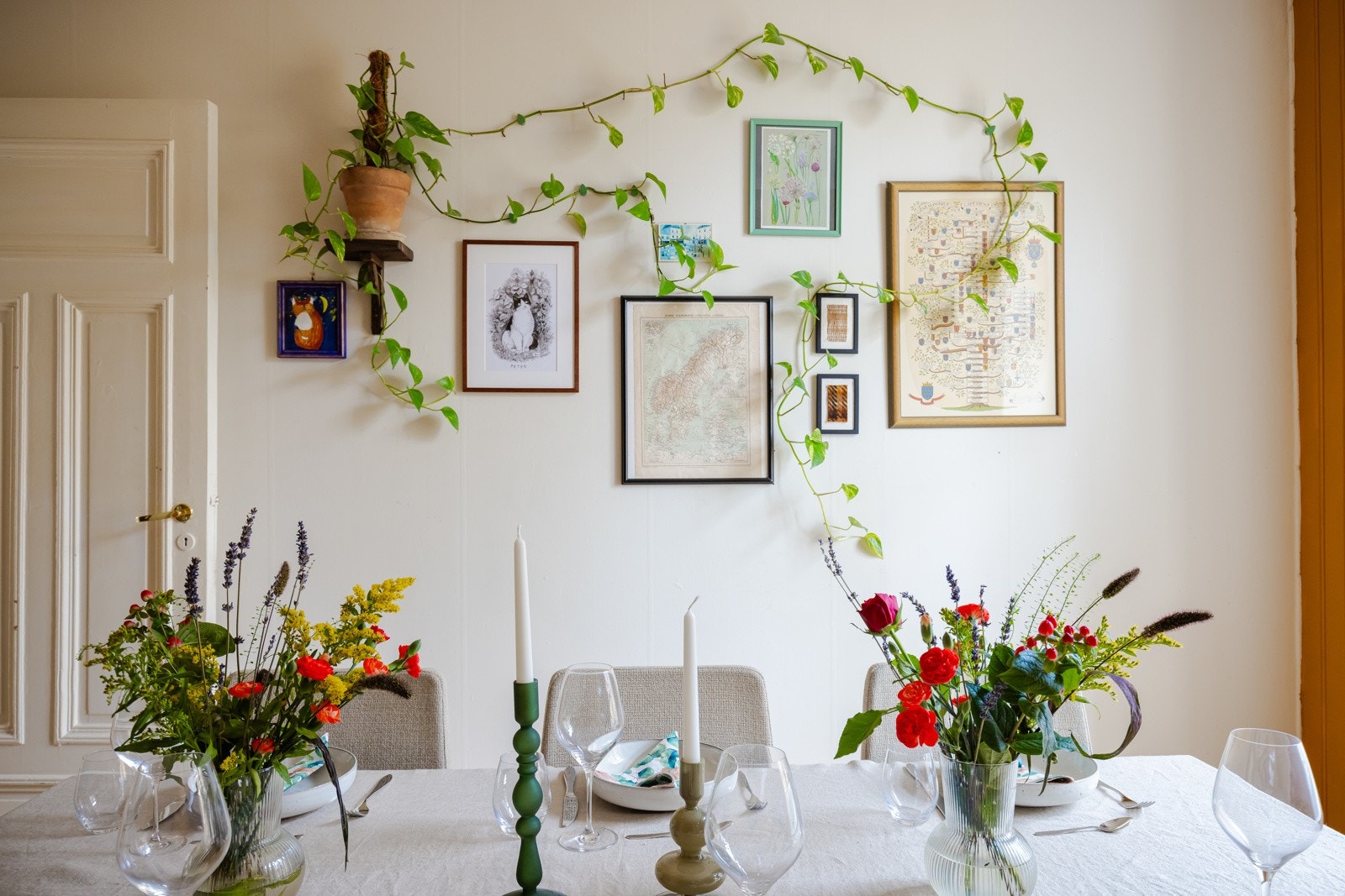 Fungerer ypperlig som f.eks spisestue, soverom, gjesterom eller kontor. Galleribilde