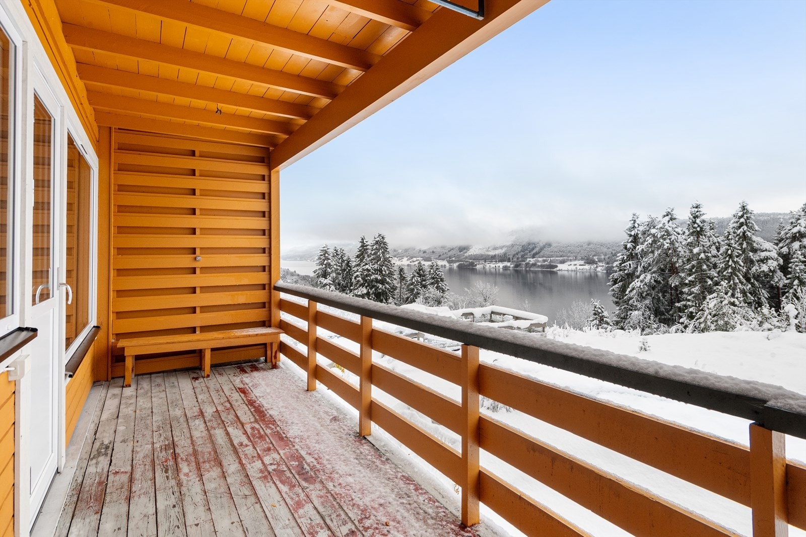 Veranda. Galleribilde