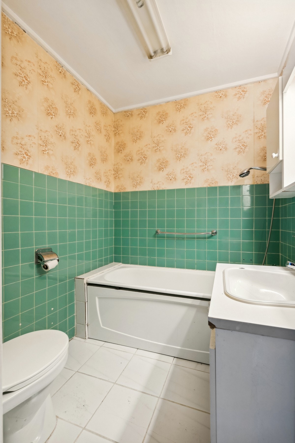 Bad med renoveringsbehov Galleribilde